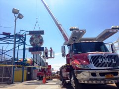 Wonder Wheel Removal 2