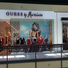 Guess by Marciano